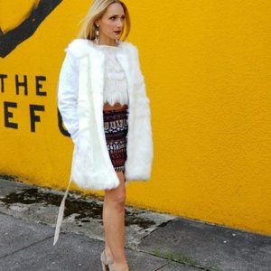 Stunning CREAM FAUX FUR COAT